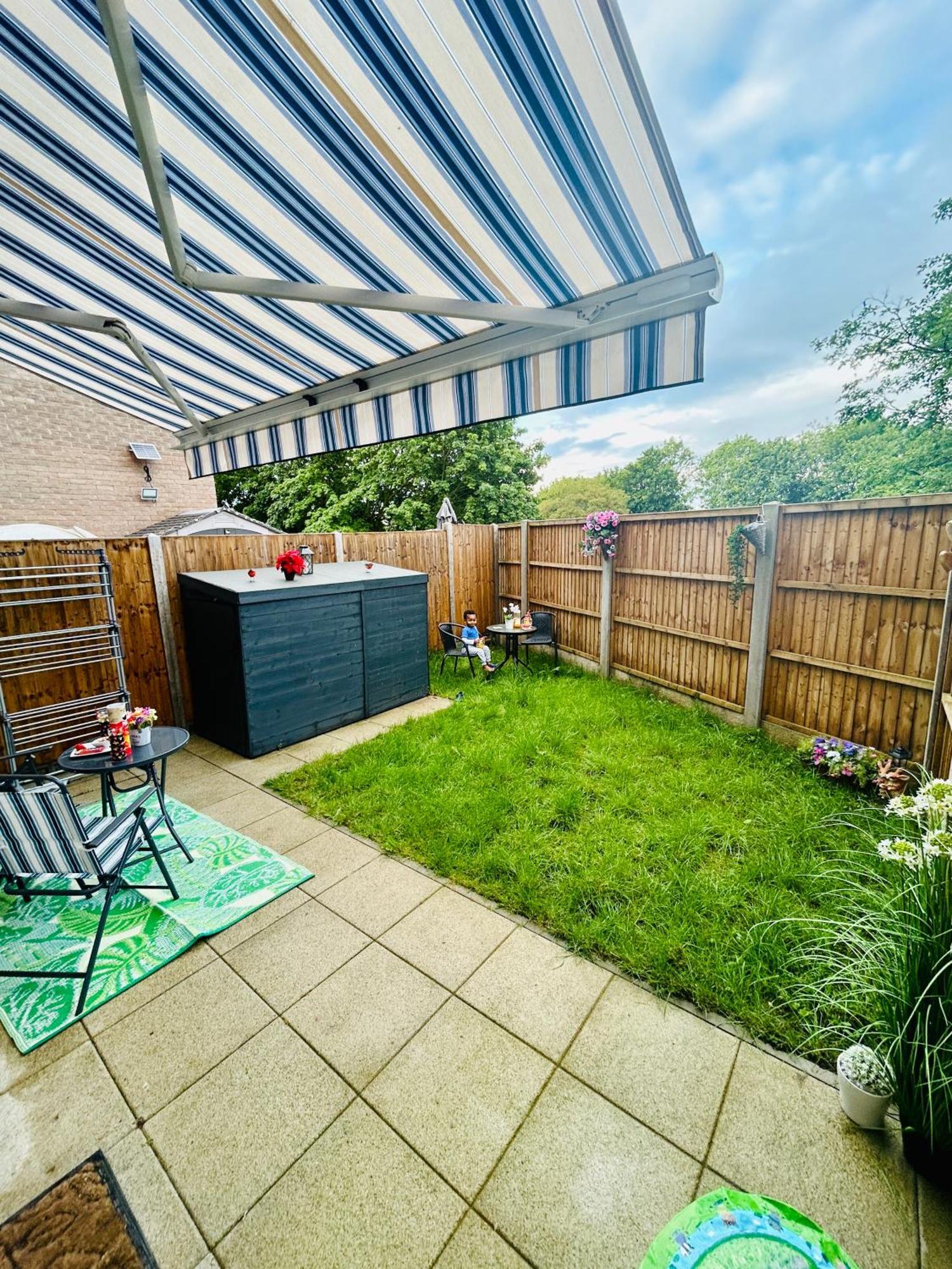 Comfortable Double Room & Single Room In Vibrant Hatfield Neighbourhood Buitenkant foto